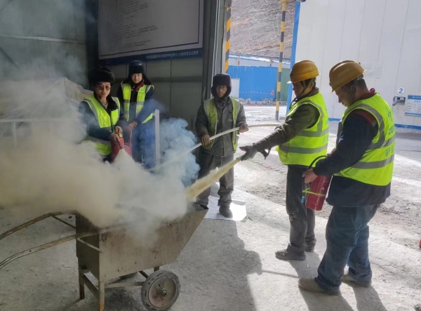 陕煤建设矿建三公司：防“危”化“险” 强化春夏安全防线