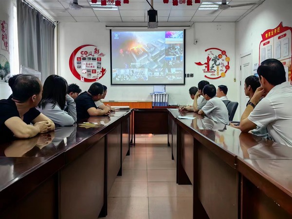 陕煤建设洗选煤运营公司柠条塔运营项目部: 点亮“党建红”，护航“安全绿”