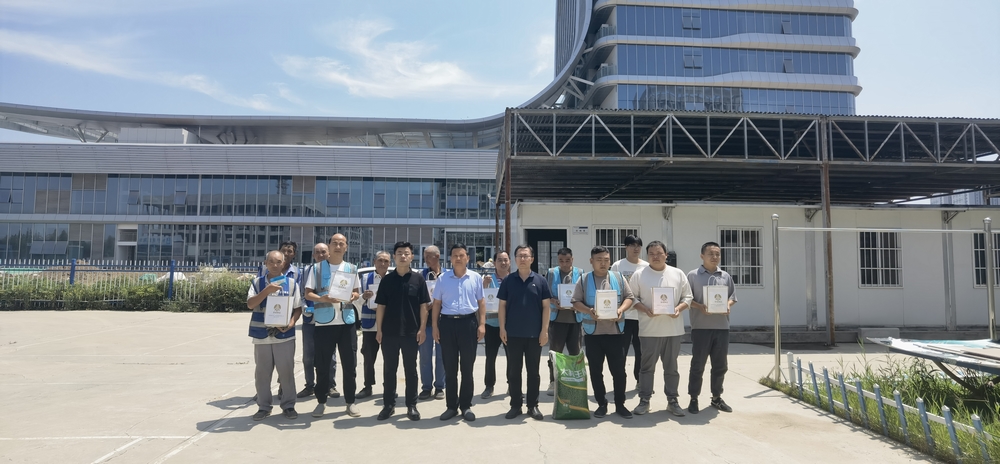 陕煤建设澄合分公司“清凉一夏”走一线