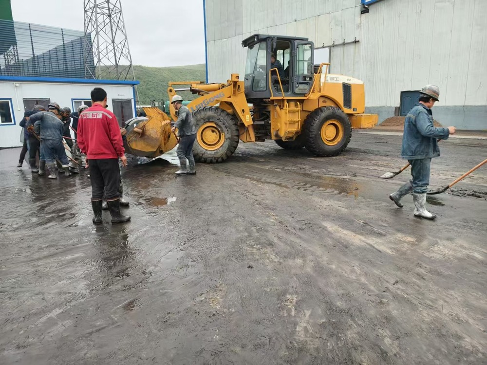 陕煤建设矿建二公司第六项目部：众志成城抗击暴雨险情