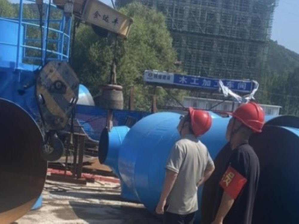 陕煤建设机电安装公司：打响“百安”攻坚战，让“中国红”洋溢现场