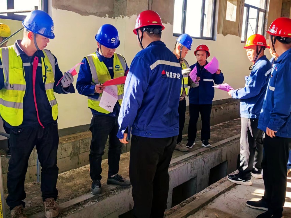 陕煤建设渭南分公司第十二项目部“三项行动”为安全生产保驾护航