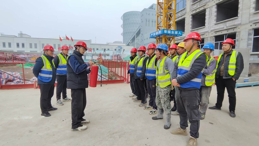 陕煤建设渭南分公司第七项目部：安全百日行 我们在行动