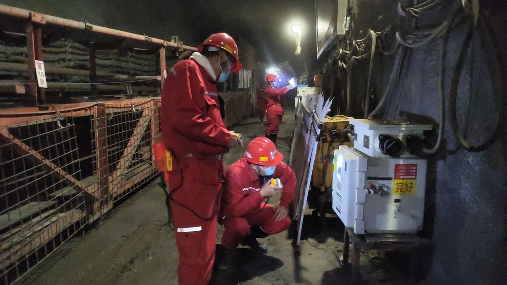 陕煤建设矿建二公司：用标准之尺“丈量”安全之路