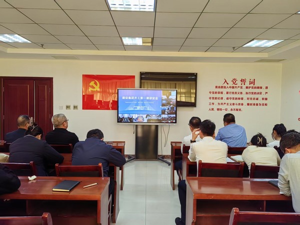 陕煤建设煤矿运营服务分公司：全力贯彻“开工第一课”  筑牢复工复产安全网