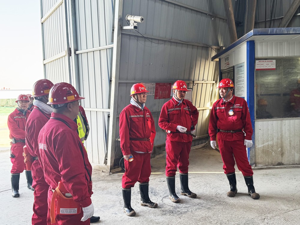 陕煤集团安全检查组到陕煤建设矿建三公司红柳林项目部开展一季度安全生产及消防安全大检查