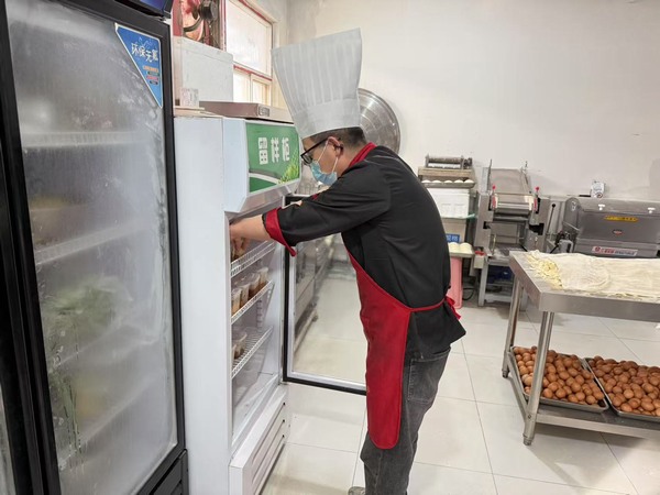 陕煤建设煤矿运营服务分公司：后勤保障再升级 职工幸福“满格电”