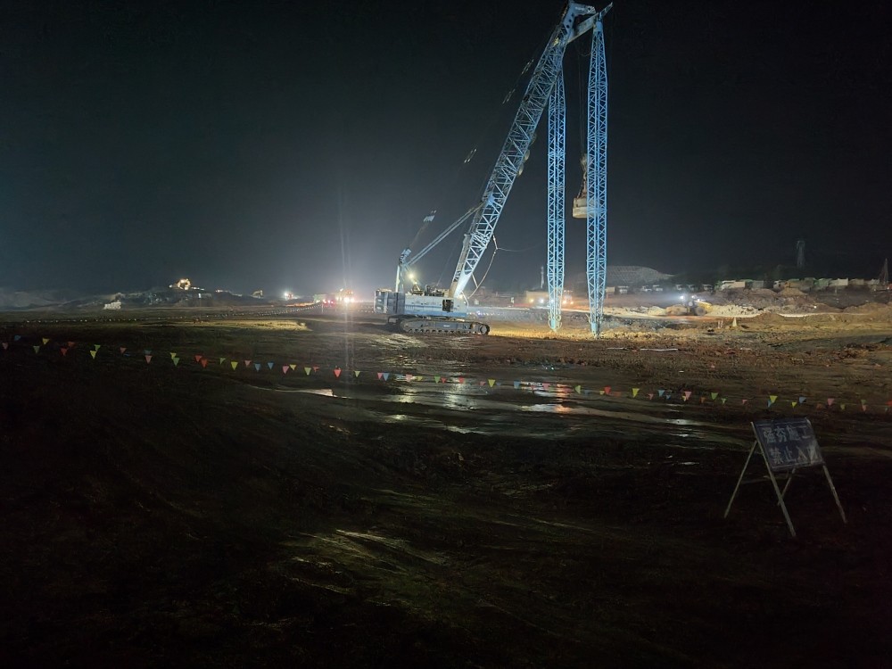 五一坚守抢工期 匠心筑梦显担当