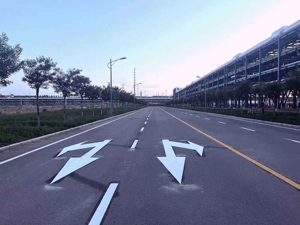 战高温 保安全 抢进度