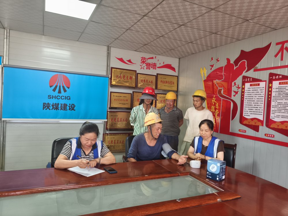 “她力量”温暖一线 鼓干劲诠释担当