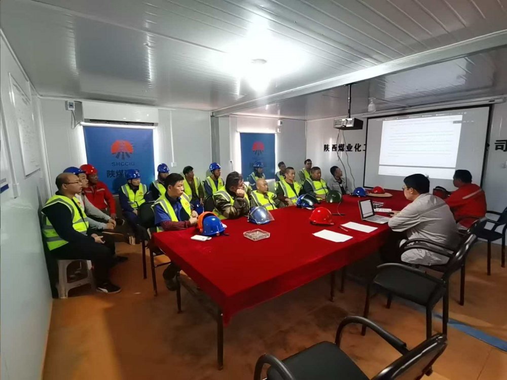 陕煤建设西北分公司汨罗项目部：多项并举撑起夏日“保护伞”