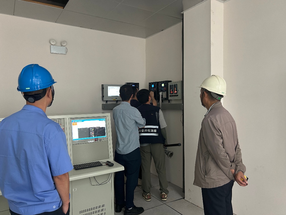 陕煤建设汉中分公司:智能塔机制造项目顺利通过第三方消防检测