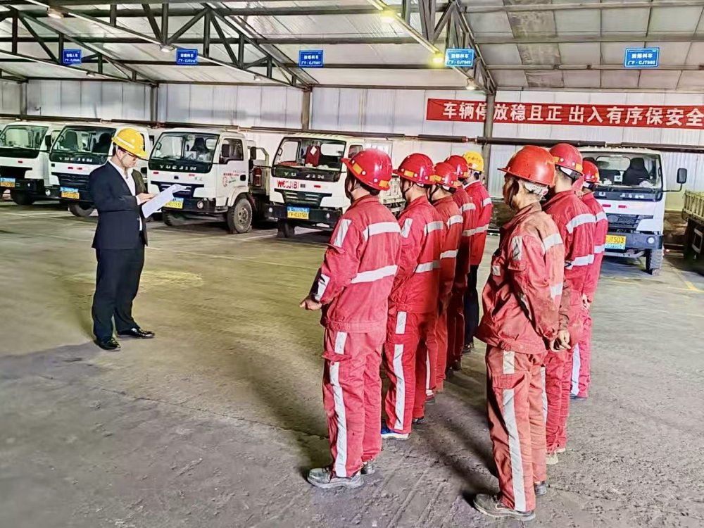 陕煤建设机电安装公司曹家滩项目部：实战演练砺精兵 以赛促学保安全