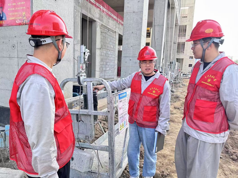 陕煤建设铜煤公司基层项目部党支部：以“红色力量”守护荣联科创产业孵化基地施工安全