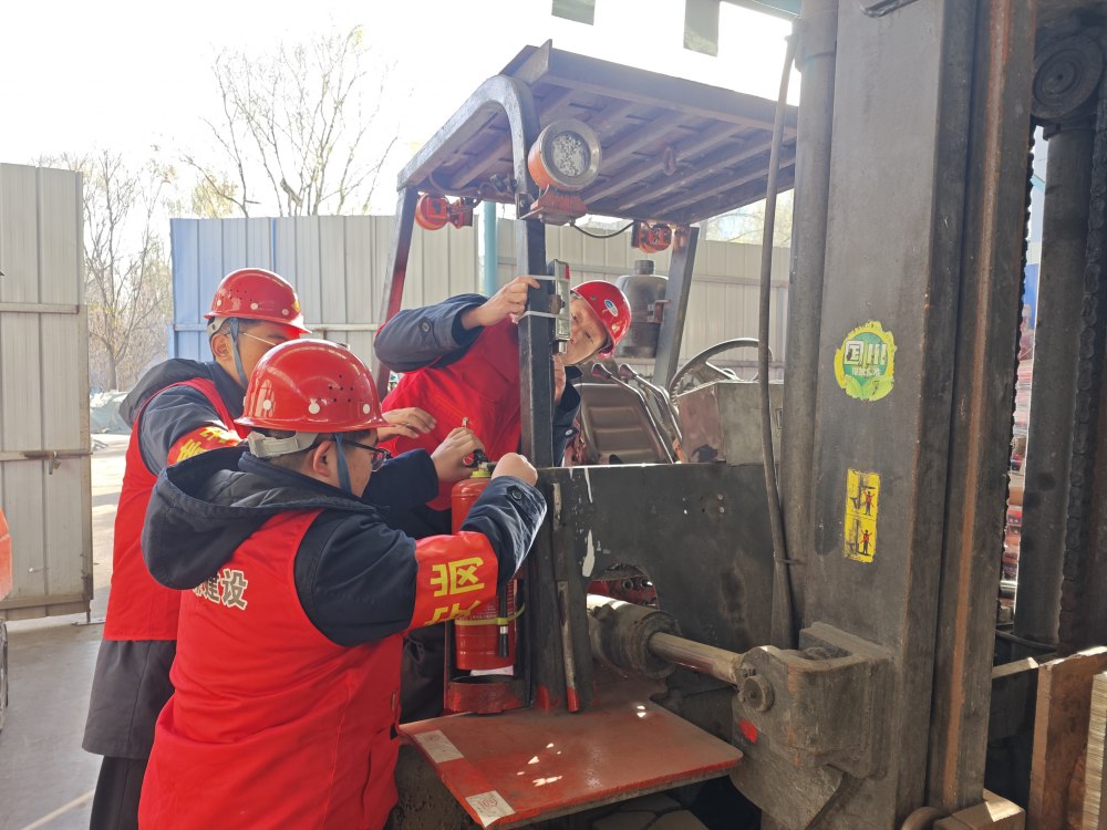 陕煤建设渭南分公司：寒冬砺剑筑防线 安全施工稳前行