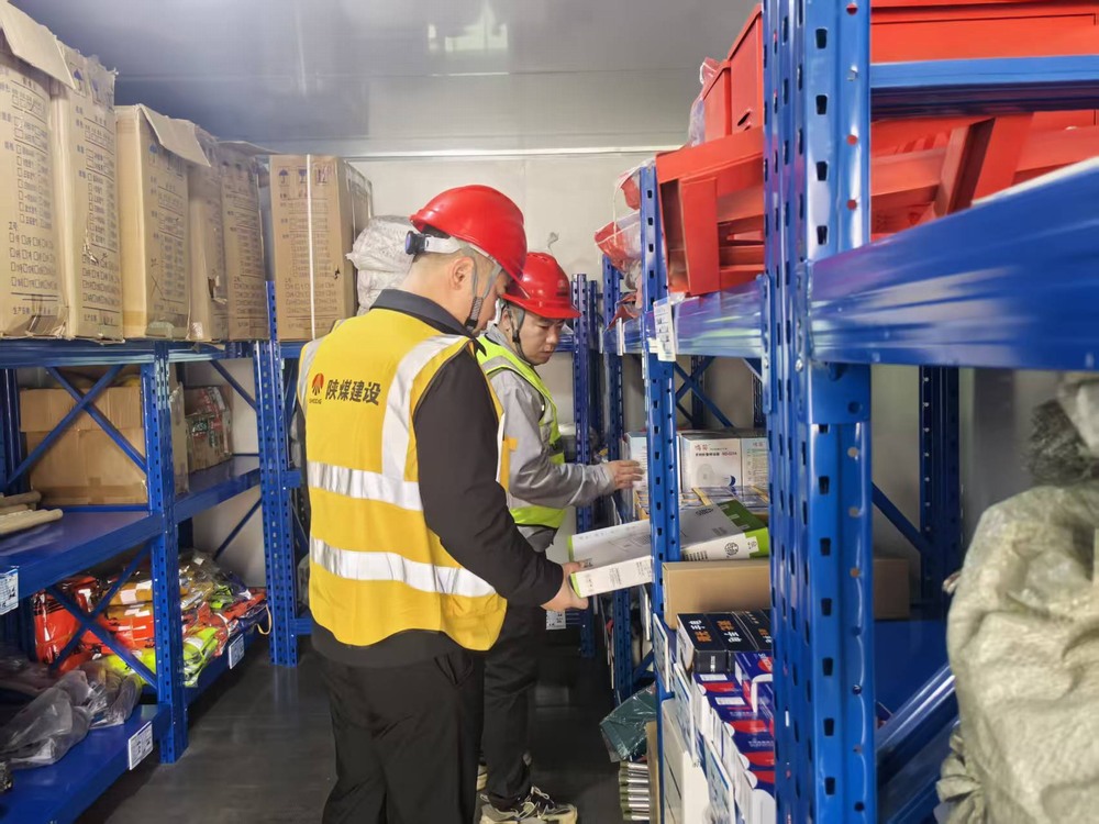 陕煤建设铜煤公司云谷市集项目部：锚定百日安全目标 筑牢冬季施工安全防线