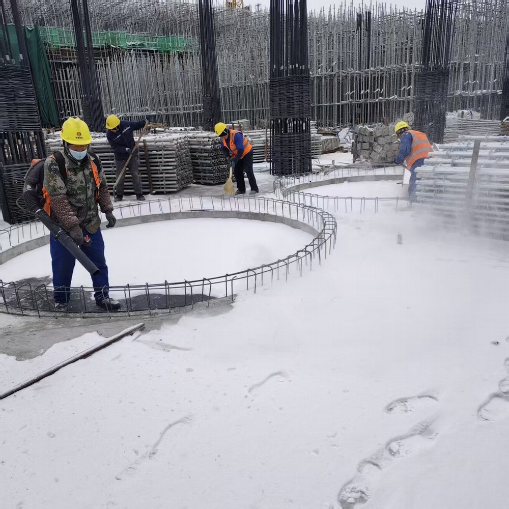 ​陕煤建设铜煤公司：多措并举抓实雪后安全保障 精修细护筑牢设备运行防线