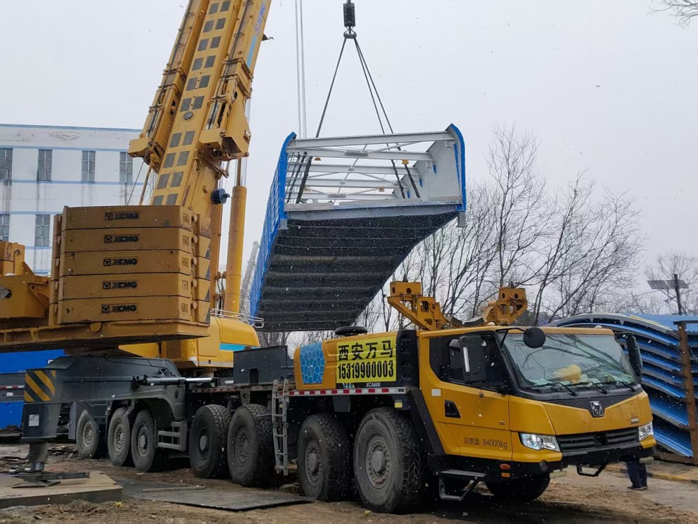 陕煤建设渭南分公司第三项目部：长虹贯雪迎新岁 双桥擎起报佳音