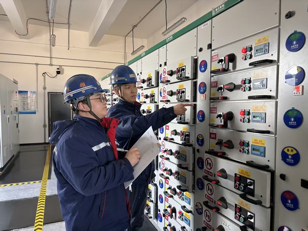 陕煤建设洗选煤运营公司榆阳运营项目部：“煤”好坚守  为爱同行