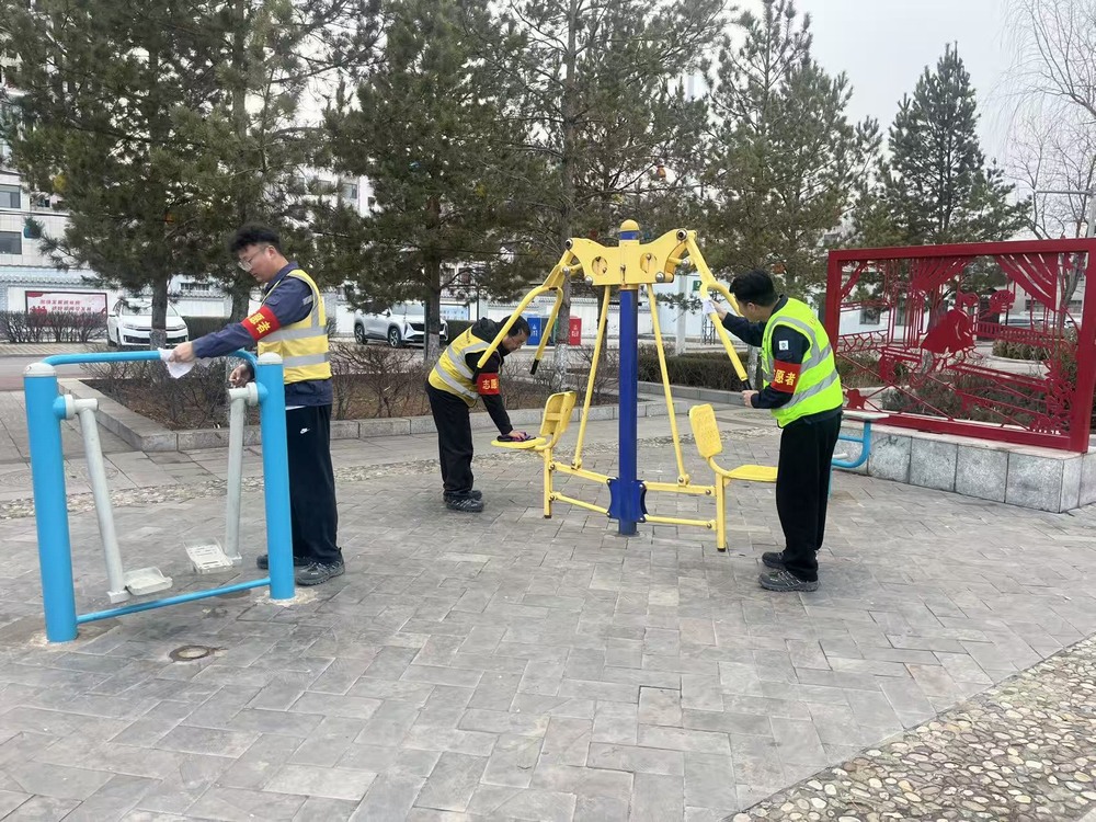 陕煤建设铜煤公司：雷锋精神伴我行 志愿行动显担当