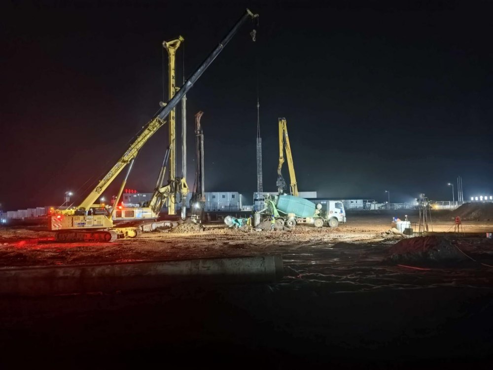 陕煤建设西北分公司汨罗桩基项目部：昼夜奋战抢工期，全力以赴抓节点