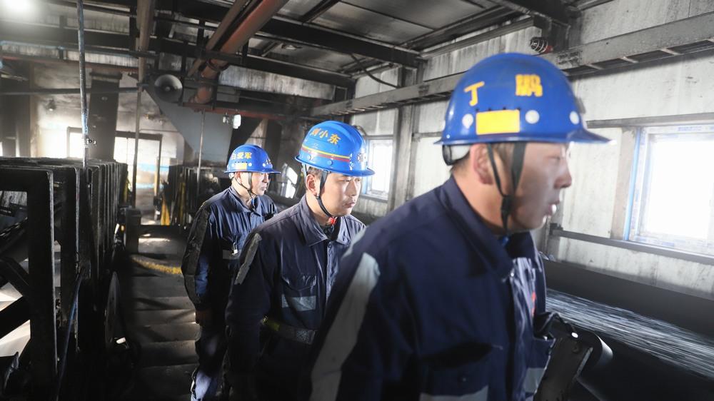 陕煤建设洗选煤运营公司红柳林洗煤厂项目部：多措并举 筑牢风季防风防火安全防线