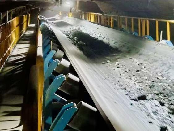 陕煤建设机电安装公司涌鑫项目部攻坚17天高效完成长距离带式输送机安装工程