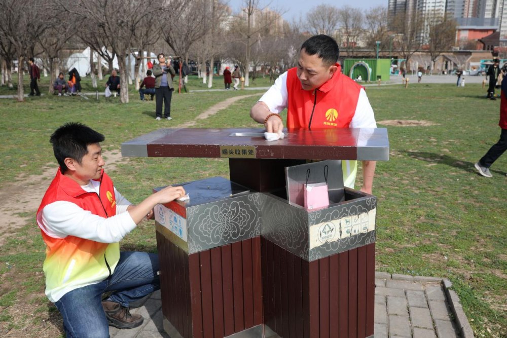 陕煤建设路桥分公司:多彩志愿绘初心 雷锋精神绽芳华