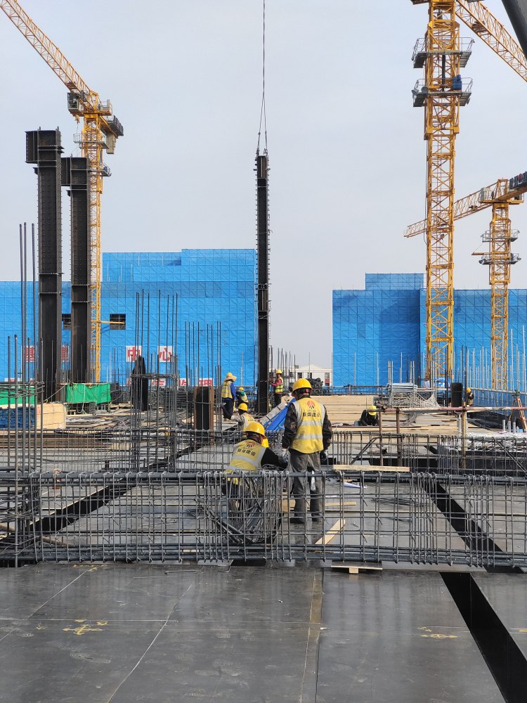 陕煤建设内蒙古分公司假期建设热潮涌动