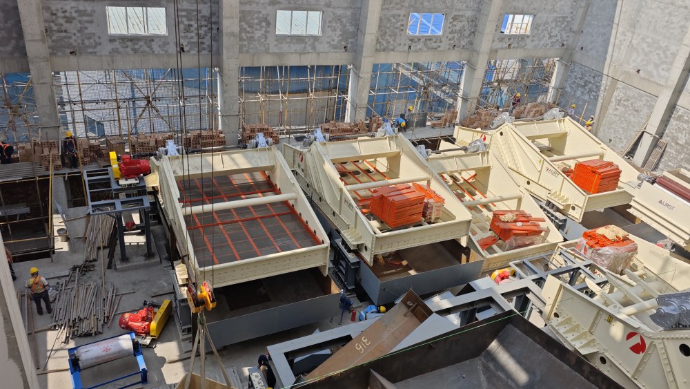 陕煤建设渭南分公司第三安装项目部双线鏖战抢进度 安全赋能促攻坚