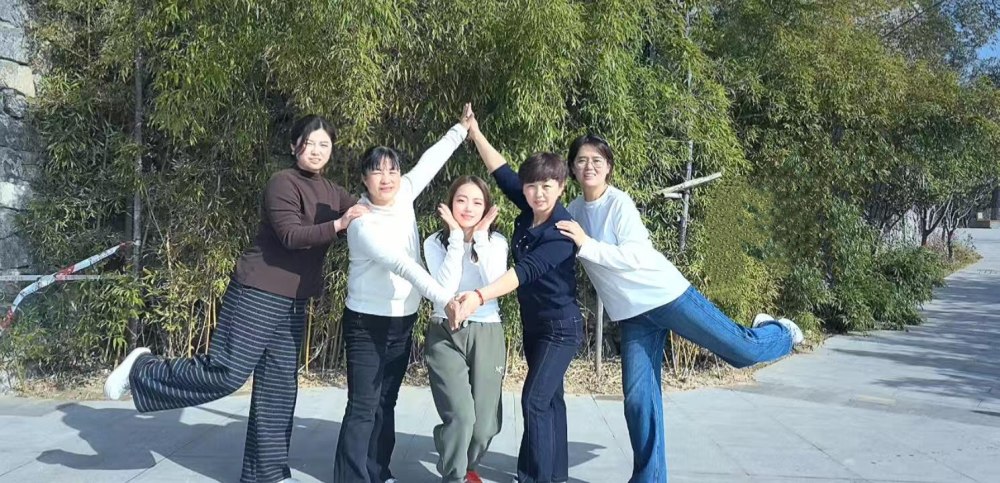 巾帼绽芳华 岗位映初心