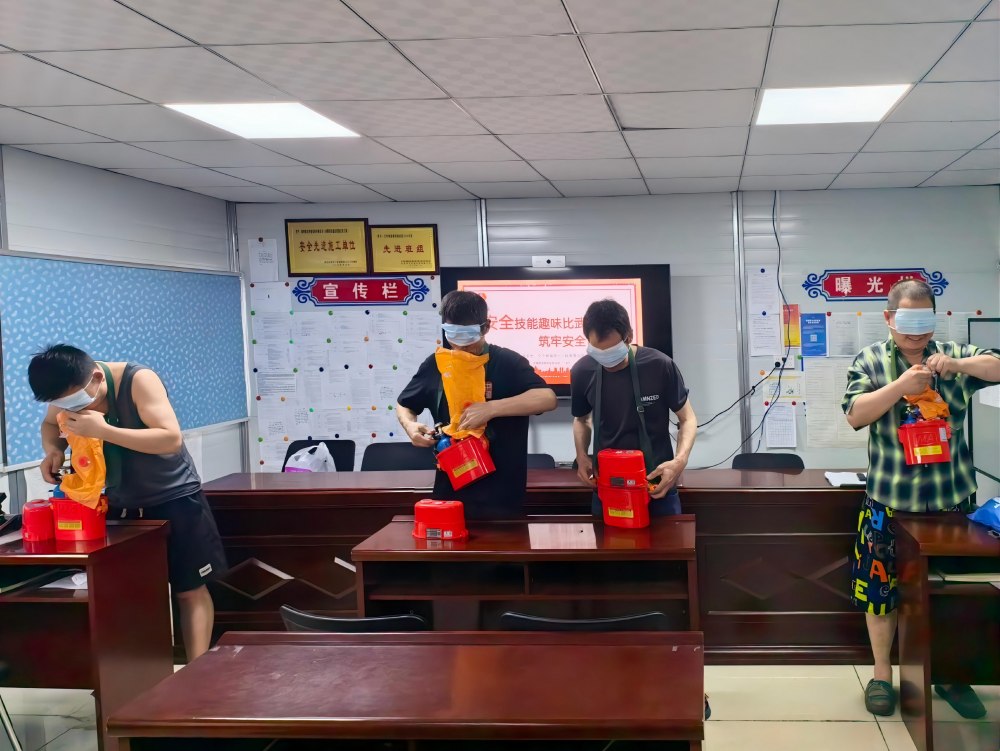 陕煤建设机电安装公司玉华项目部:紧扣主题抓落实 拧紧生产“安全阀”