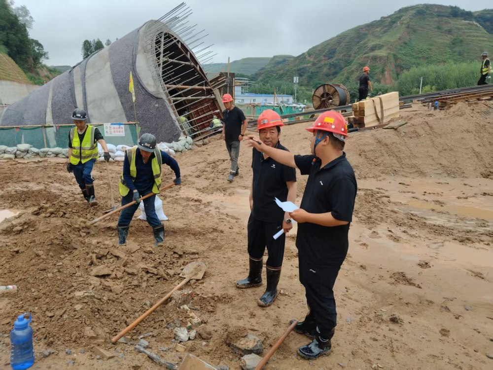 陕煤建设矿建三公司:严阵以待战汛期 多措并举保平安