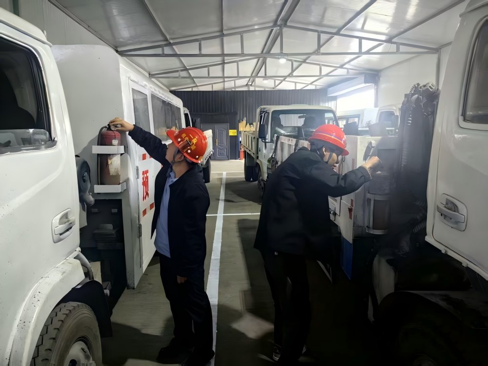 陕煤建设机电安装公司神府项目部:拧紧“双保险” 筑牢项目建设安全屏障