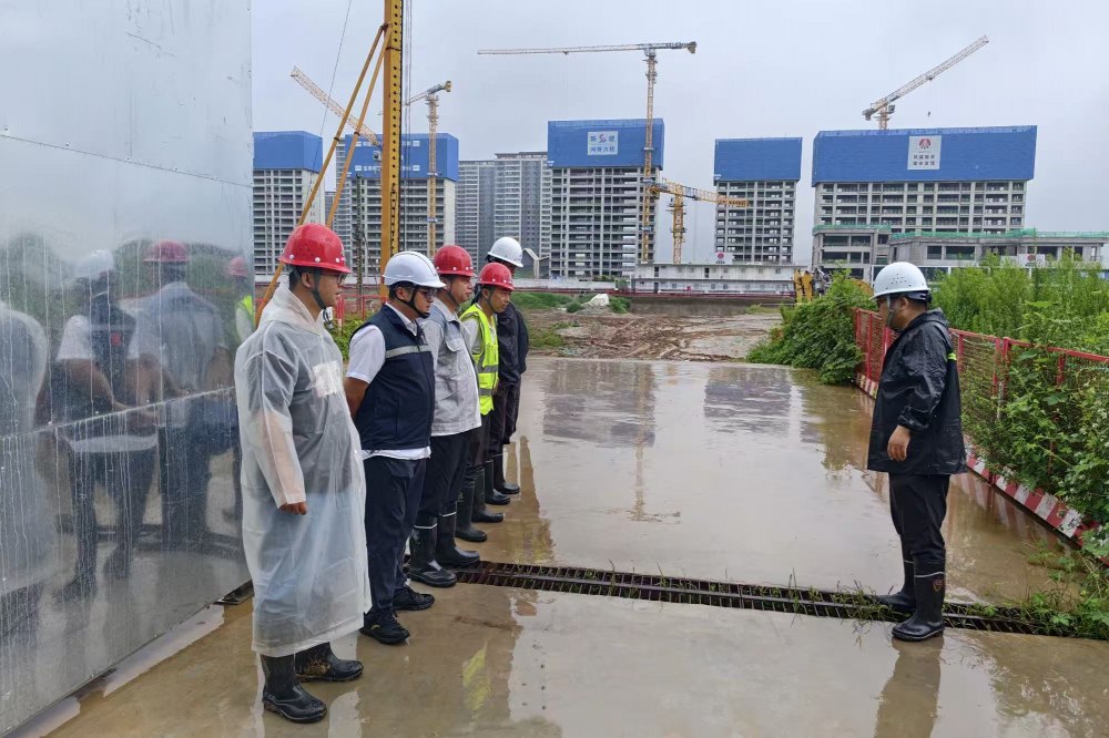 陕煤建设天工公司:党建聚力抓实 “查” 与 “练” 筑牢度汛“责任坝”