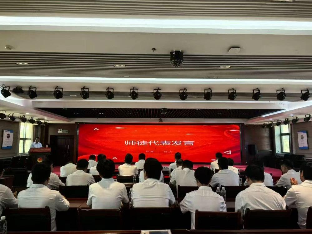 陕煤建设煤矿运营服务分公司:以“严细实”淬炼班组长“头雁方阵”