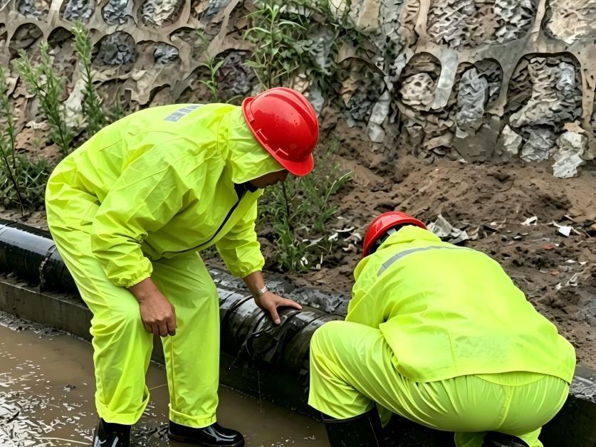 陕煤建设机电安装公司可可盖项目部:雨前绸缪筑防线,后勤护航保平安