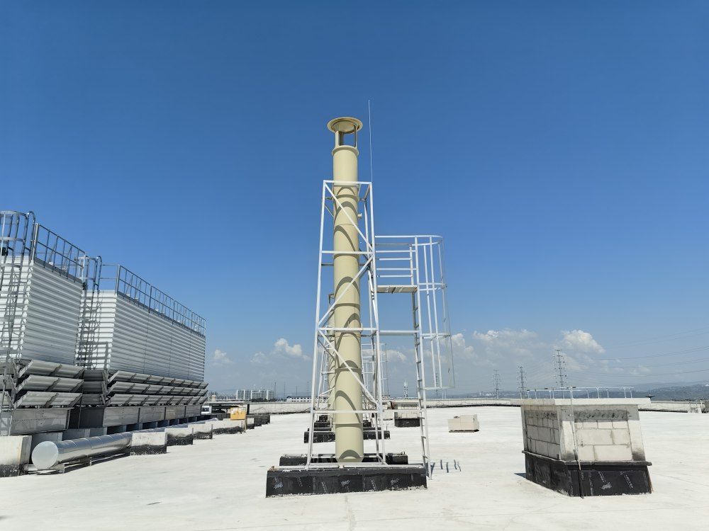 陕煤建设铜煤公司铜创能材项目部：金秋鏖战启新程 实干攻坚抢进度