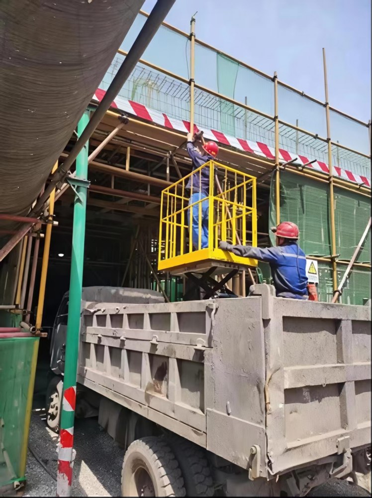 陕煤建设煤矿运营服务分公司:深耕一线破难题 巧思革新促安全
