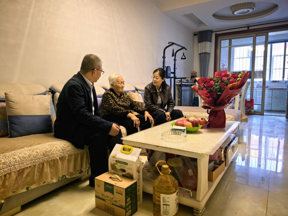 陕煤建设机电安装公司：情暖重阳敬桑榆九年关怀暖职工