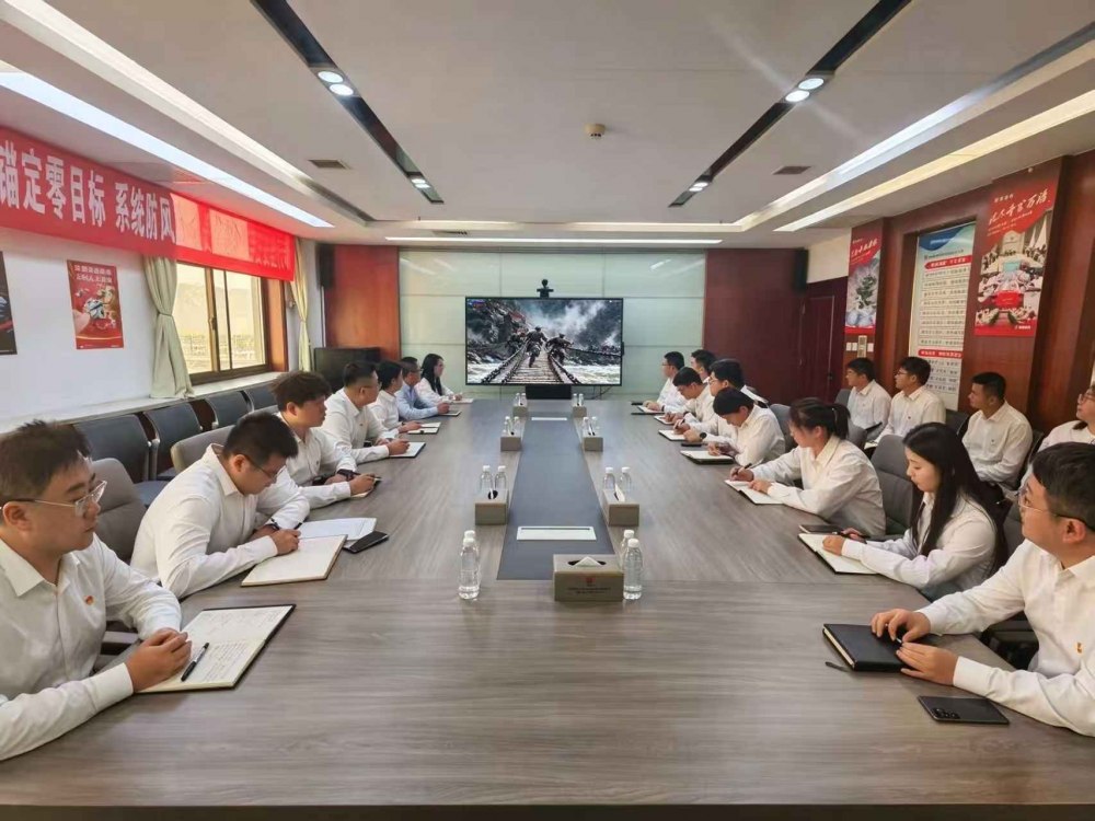 陕煤建设煤矿运营服务分公司:思想“补钙”促现场“除患”